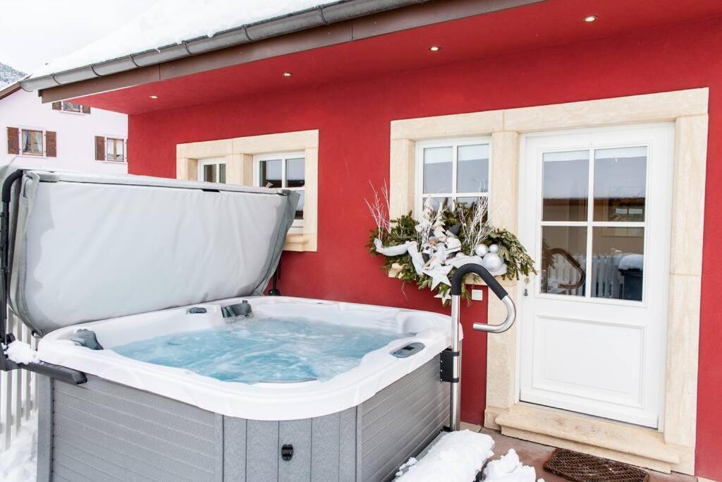Doller Villa 4 stars Hot Tub Mountain Ski Ballon d'Alsace Sewen Exteriör bild