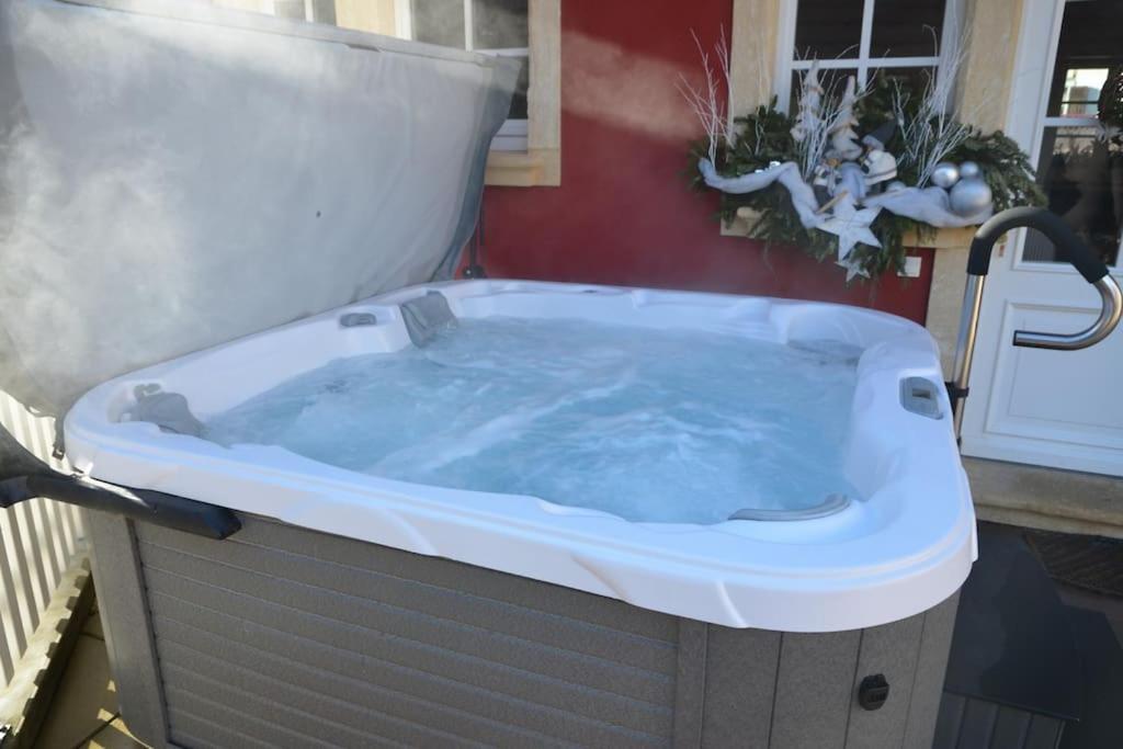 Doller Villa 4 stars Hot Tub Mountain Ski Ballon d'Alsace Sewen Exteriör bild