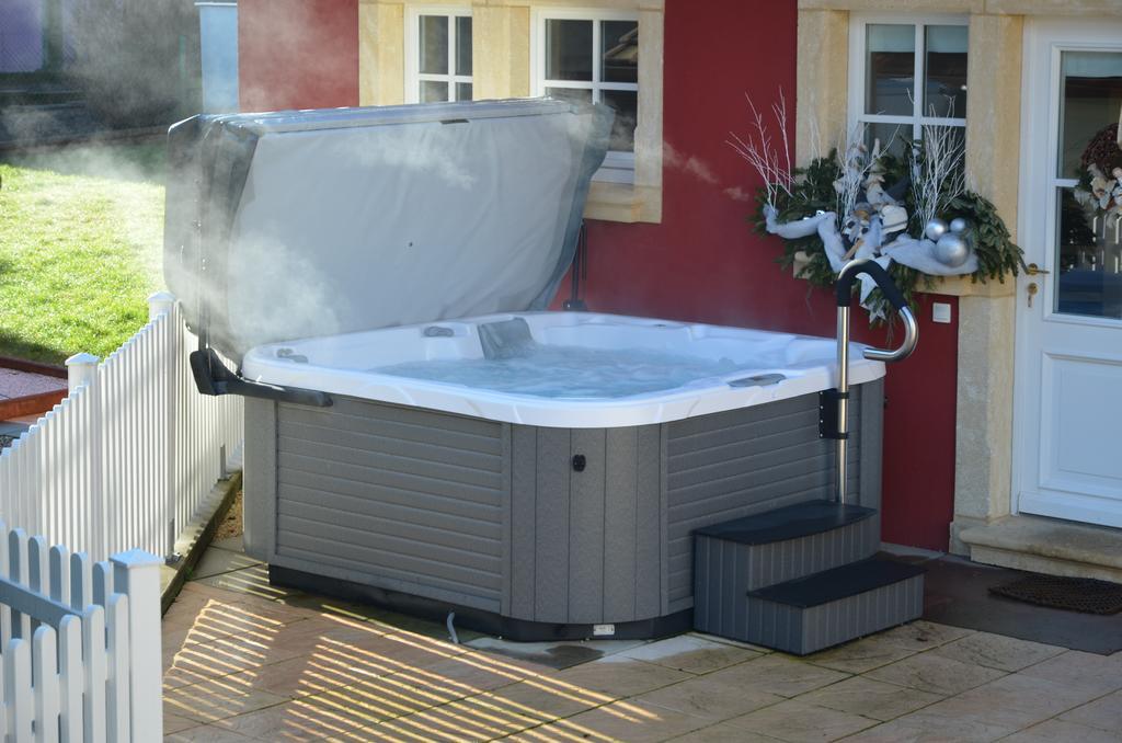 Doller Villa 4 stars Hot Tub Mountain Ski Ballon d'Alsace Sewen Exteriör bild